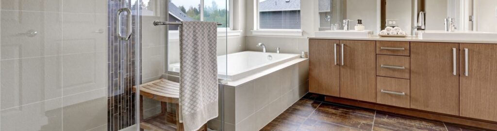 hiring a bathroom remodeling contractor in Scottsboro
