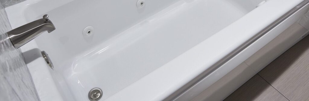 Guide on Jacuzzi® bathtub maintenance