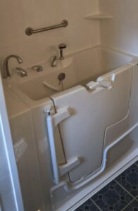 Safety walk-in tub installation in Huntsville, AL